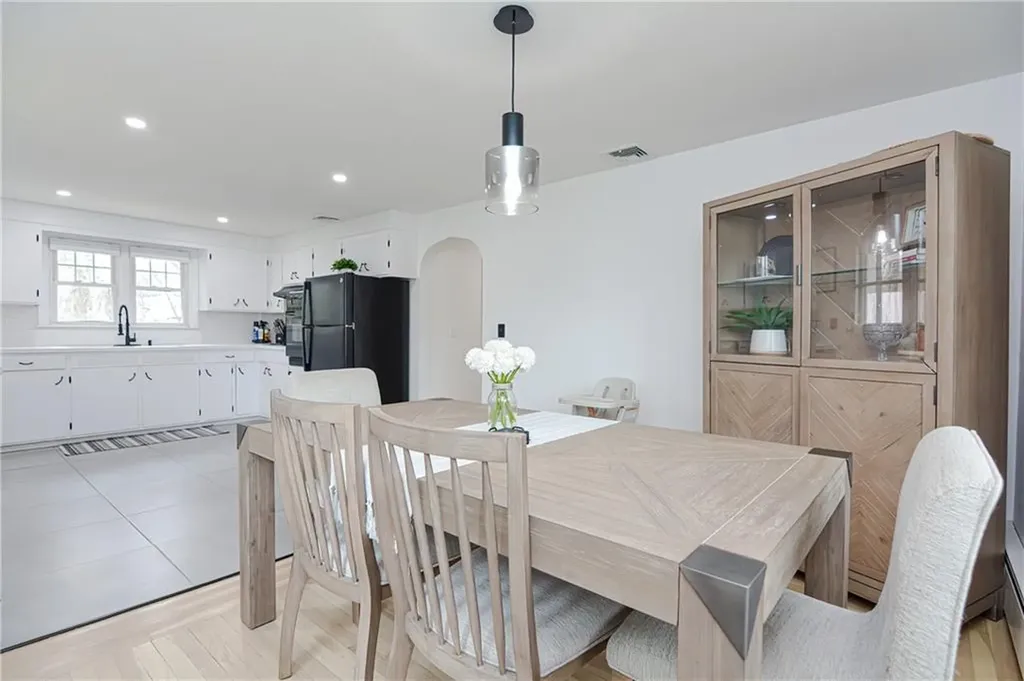 20 Rowena Drive Johnston RI 02919