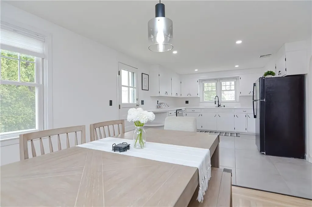 20 Rowena Drive Johnston RI 02919