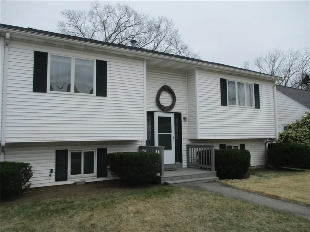 57 Lark Avenue Cranston RI 02920