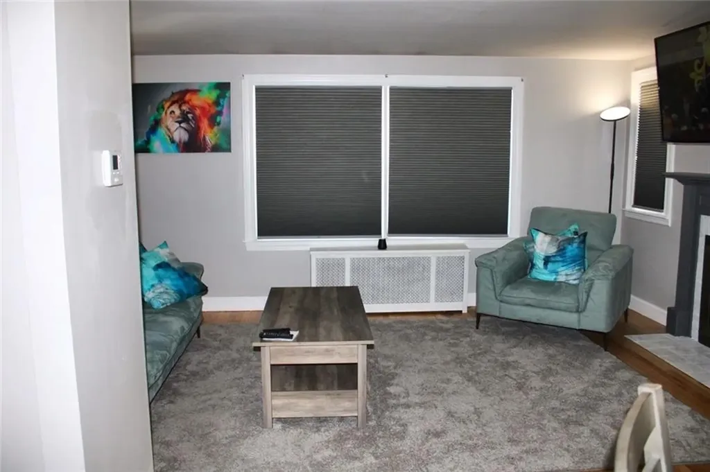 814 Pontiac Avenue Cranston RI 02910