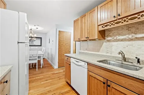 72 West Side Road Block Island RI 02807