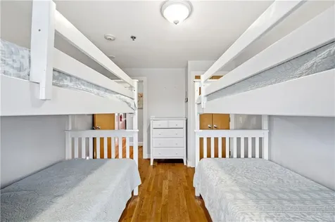 72 West Side Road Block Island RI 02807