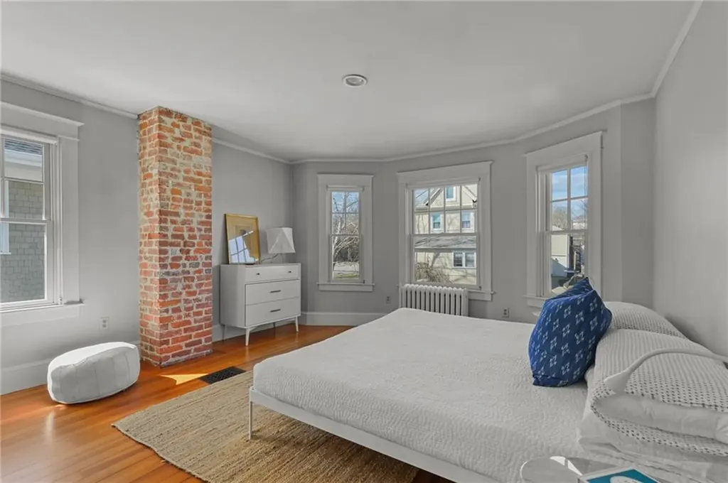 244 Gibbs Avenue Newport RI 02840