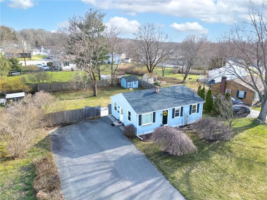 91 Diana Drive Woonsocket RI 02895