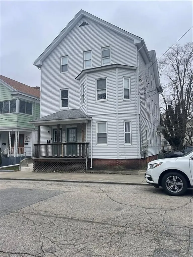 118 Parnell Street Providence RI 02909