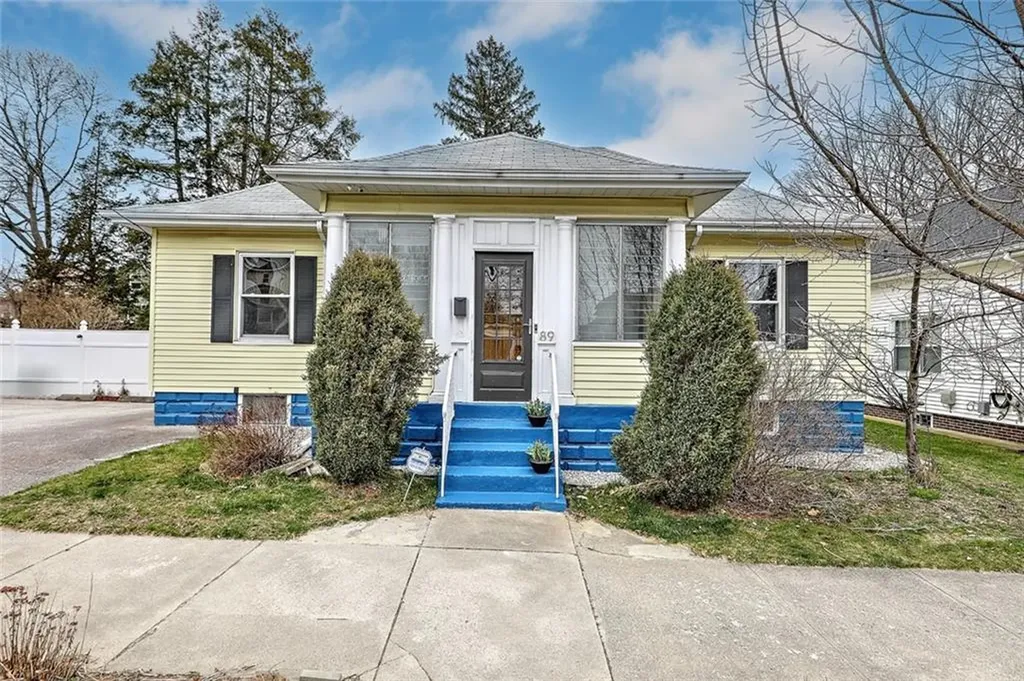 89 Nelson Street Providence RI 02908