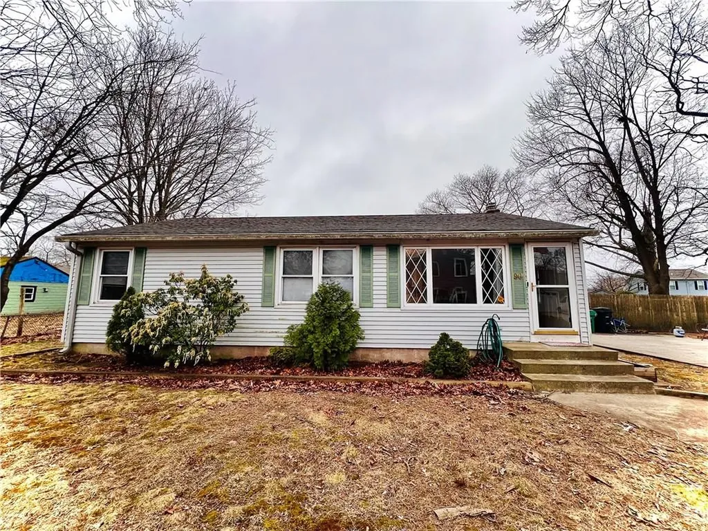 90 Langley Street Warwick RI 02889