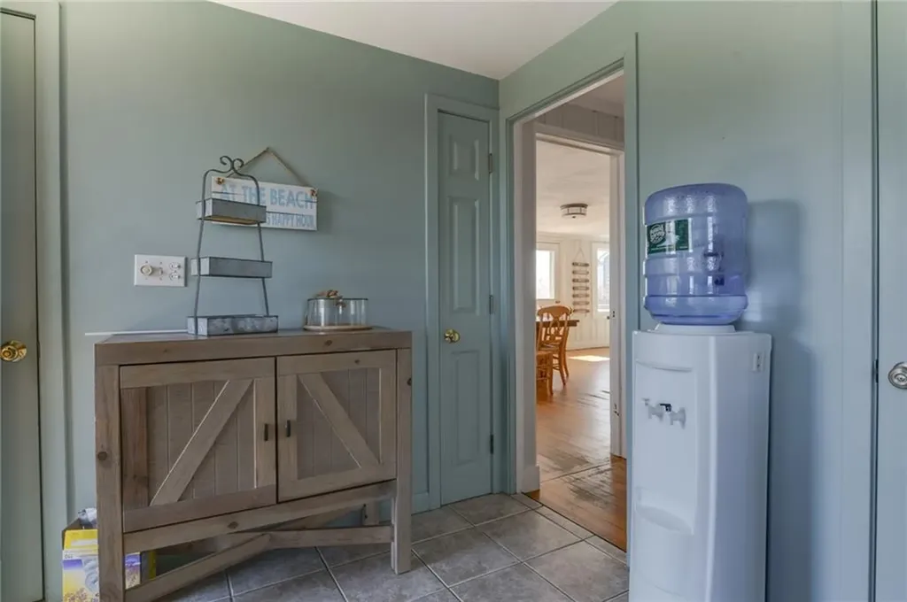 144 Sand Hill Cove Road Narragansett RI 02882