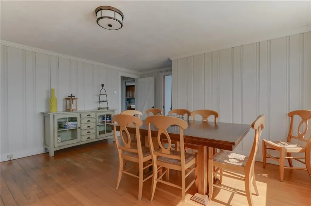 144 Sand Hill Cove Road Narragansett RI 02882