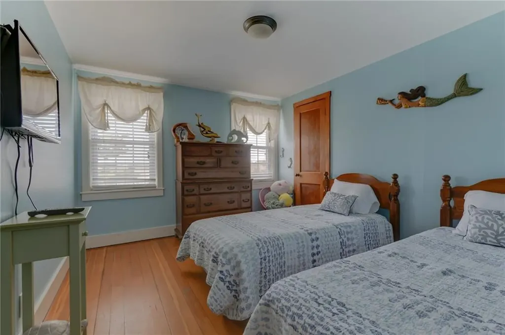 144 Sand Hill Cove Road Narragansett RI 02882