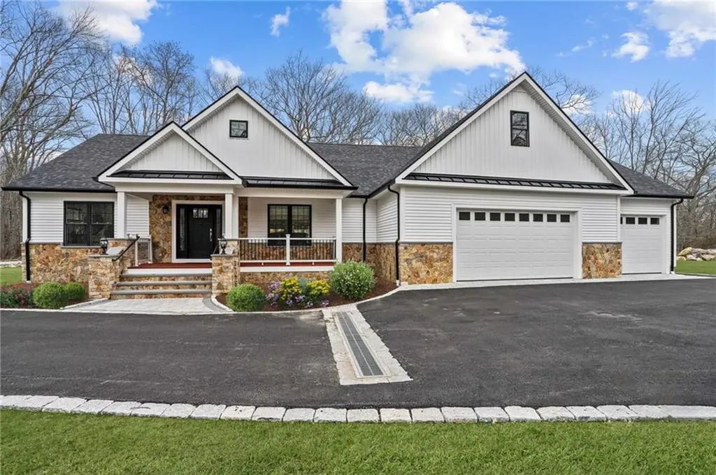 960 South Road East Greenwich RI 02818