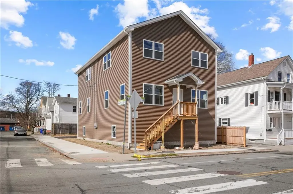 123 Laurel Hill Avenue Providence RI 02909