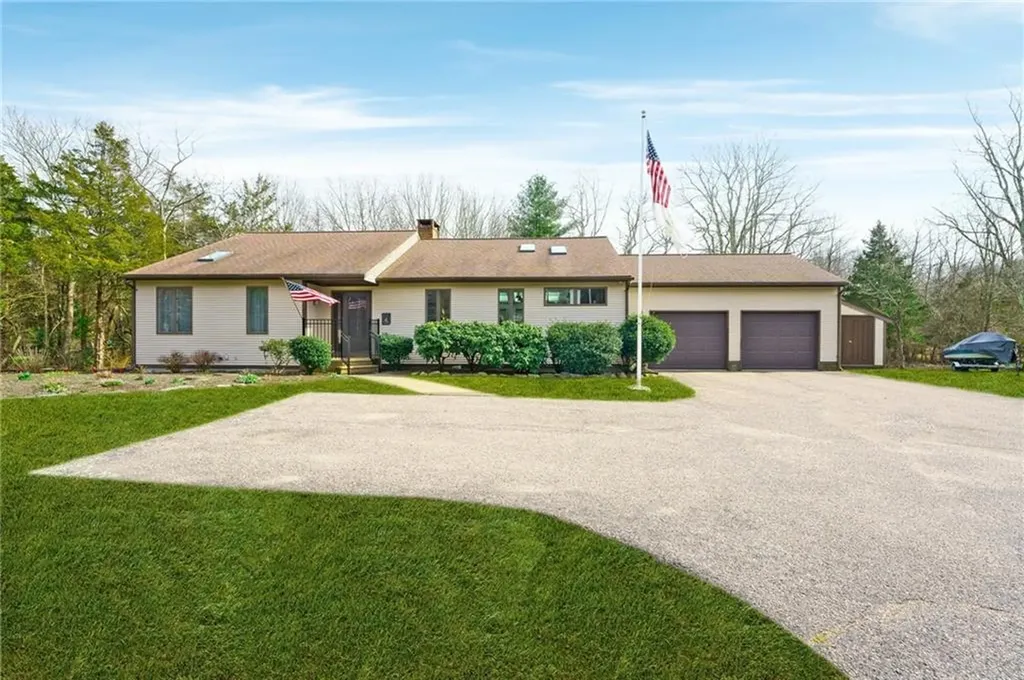 1720 Stony Lane North Kingstown RI 02852