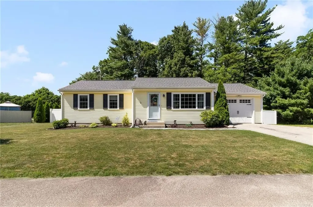 14 Black Walnut Drive Coventry RI 02816