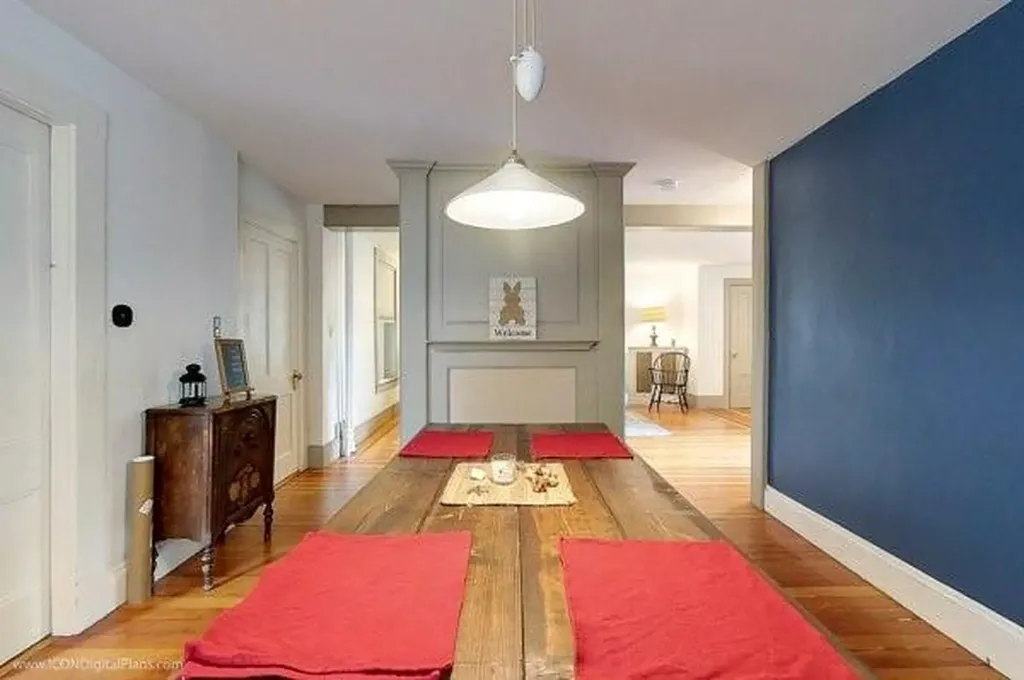 300 Broadway Newport RI 02840