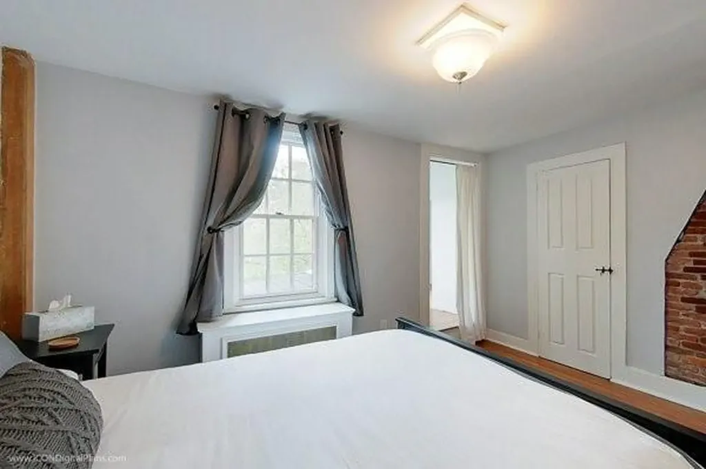 300 Broadway Newport RI 02840