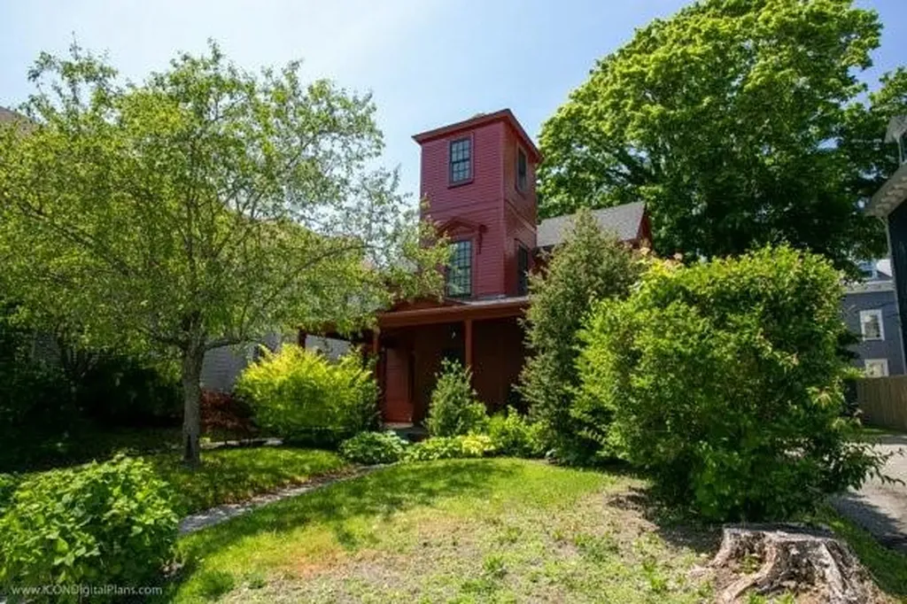 300 Broadway Newport RI 02840