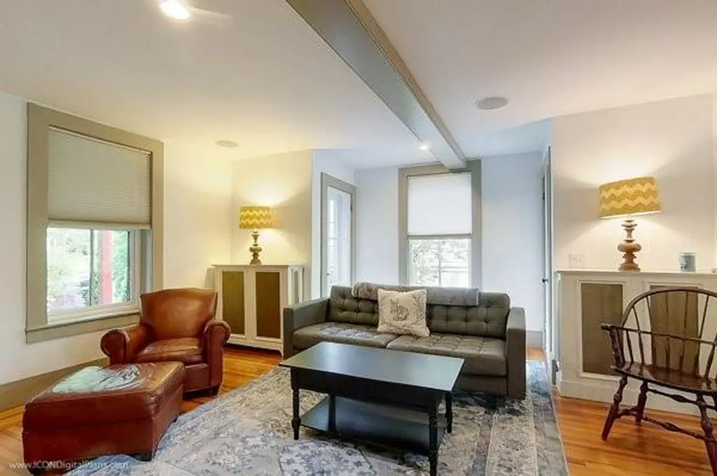 300 Broadway Newport RI 02840