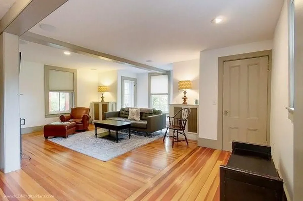300 Broadway Newport RI 02840