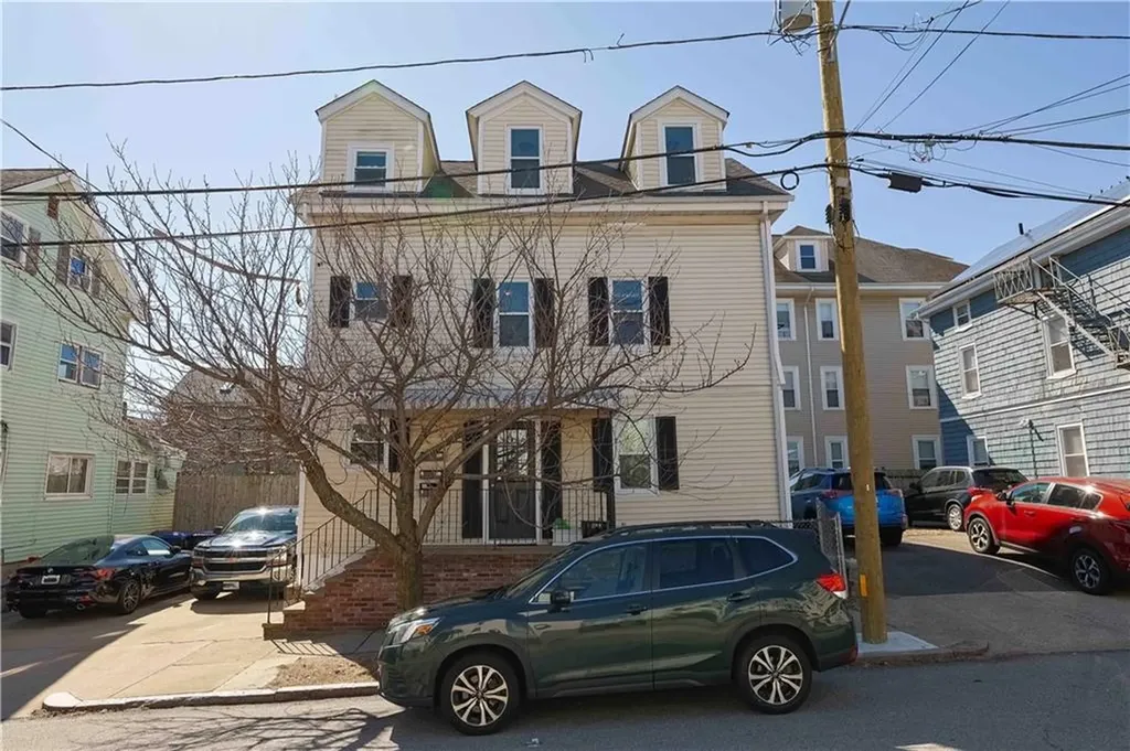 5 Trenton Street Providence RI 02906
