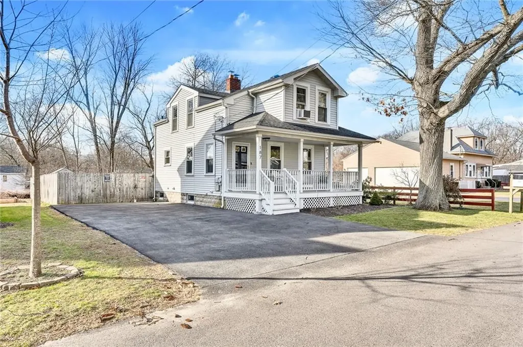 187 Reynolds Avenue Warwick RI 02889