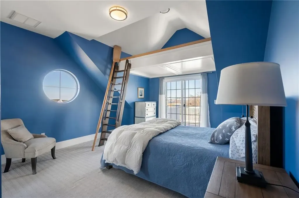113 Newport Harbor Drive Portsmouth RI 02871