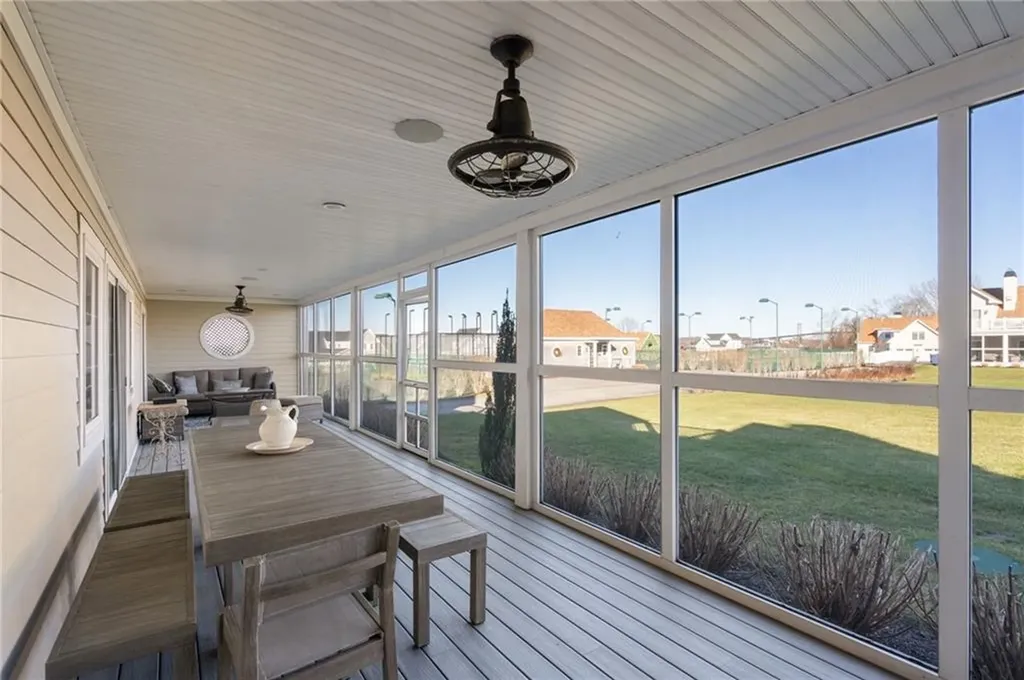 113 Newport Harbor Drive Portsmouth RI 02871