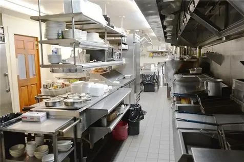 48 Commons Little Compton RI 02837