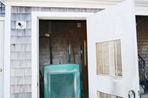 48 Commons Little Compton RI 02837