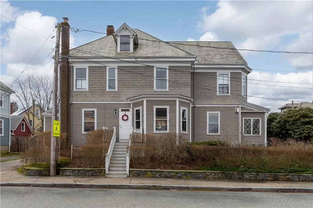 7 Bliss Road Newport RI 02840