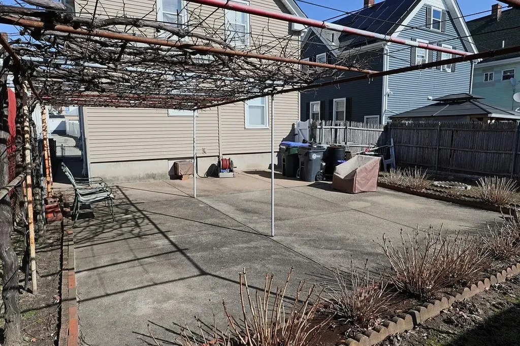 170 Ohio Avenue Providence RI 02905