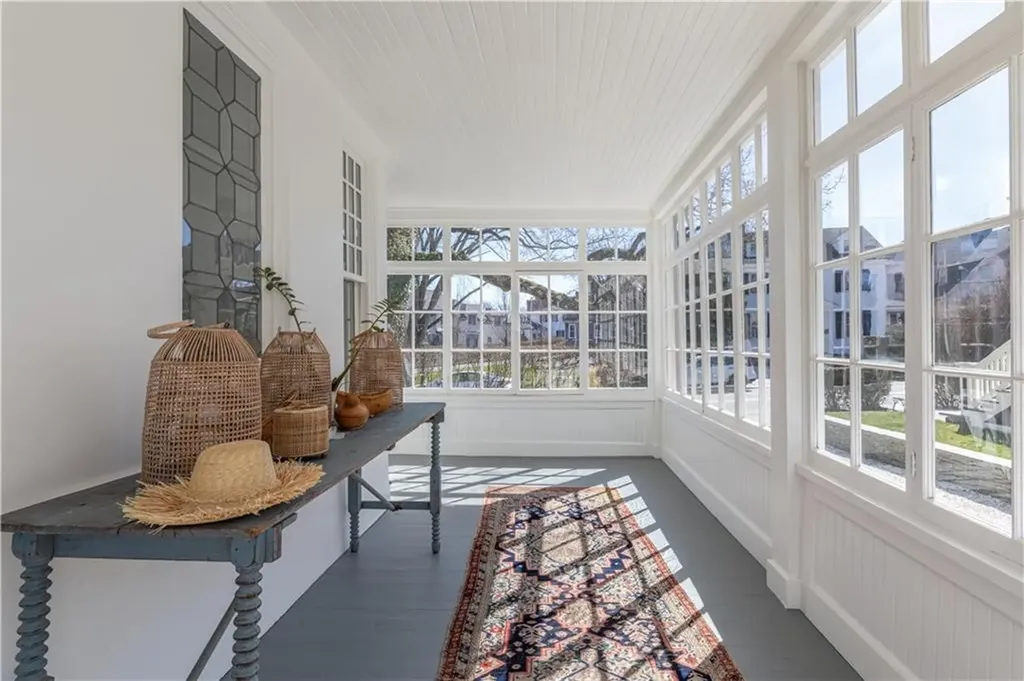 80 Kay Street Newport RI 02840