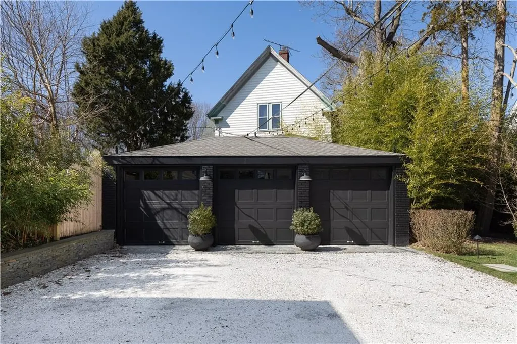 80 Kay Street Newport RI 02840