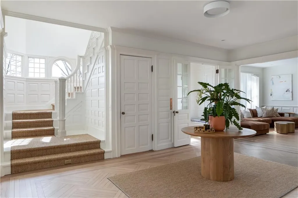 80 Kay Street Newport RI 02840