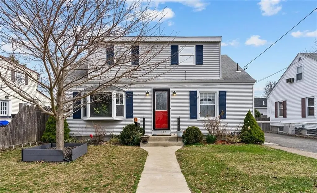 123 Bloodgood Street Pawtucket RI 02861