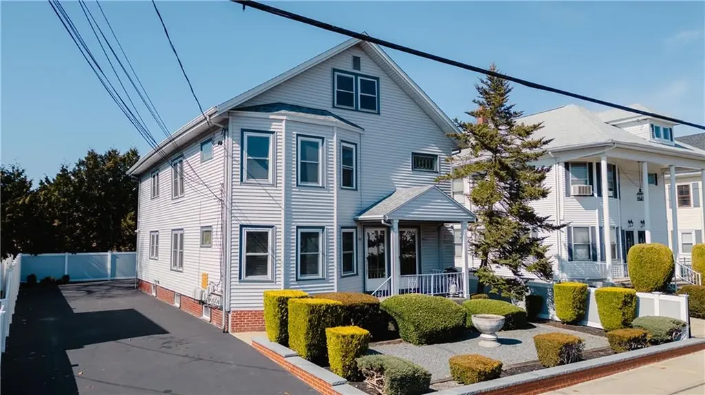 455 457 Pawtucket Avenue Pawtucket RI 02860