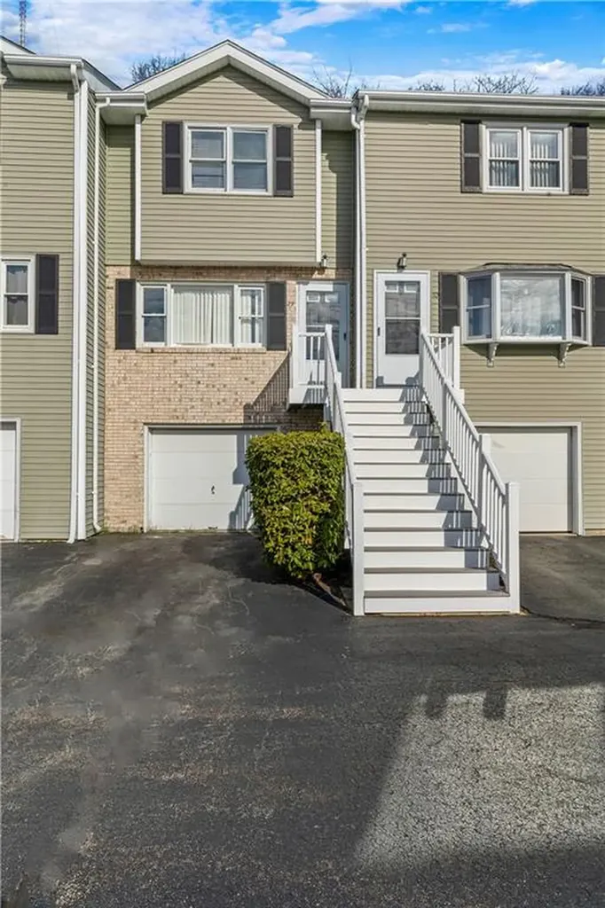 47 Morgan Avenue Avenue Johnston RI 02919