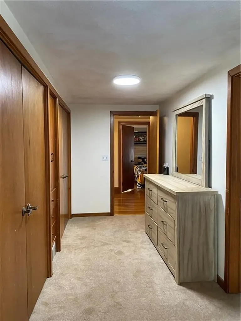 4 Old Greenville Road Johnston RI 02919
