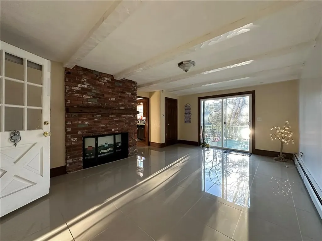 116 Wrentham Road Cumberland RI 02864