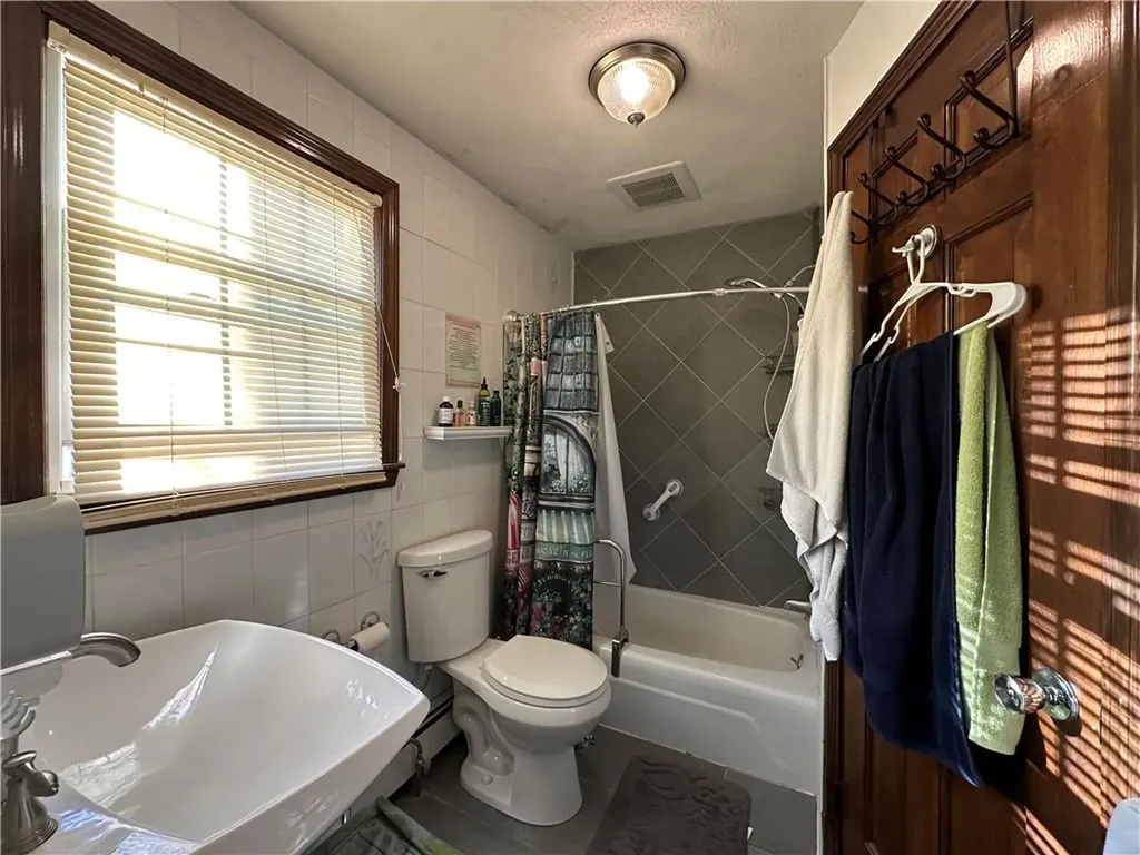 116 Wrentham Road Cumberland RI 02864