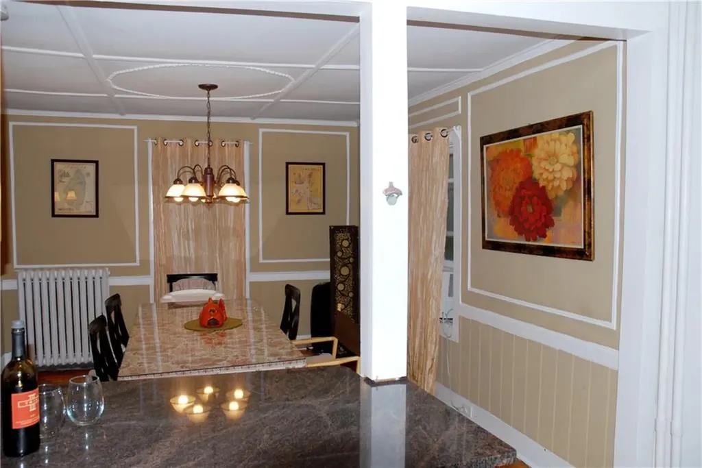 15 Young Street Newport RI 02840