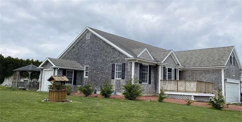74 Crestview Drive Portsmouth RI 02871