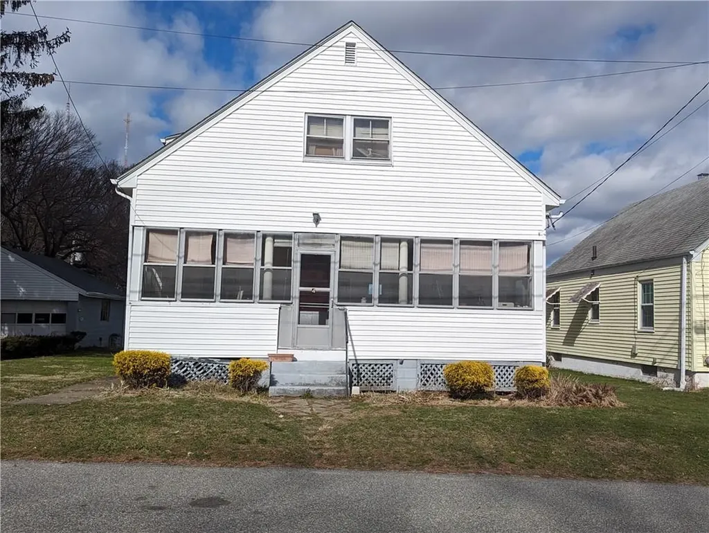 4 Calef Street Johnston RI 02919