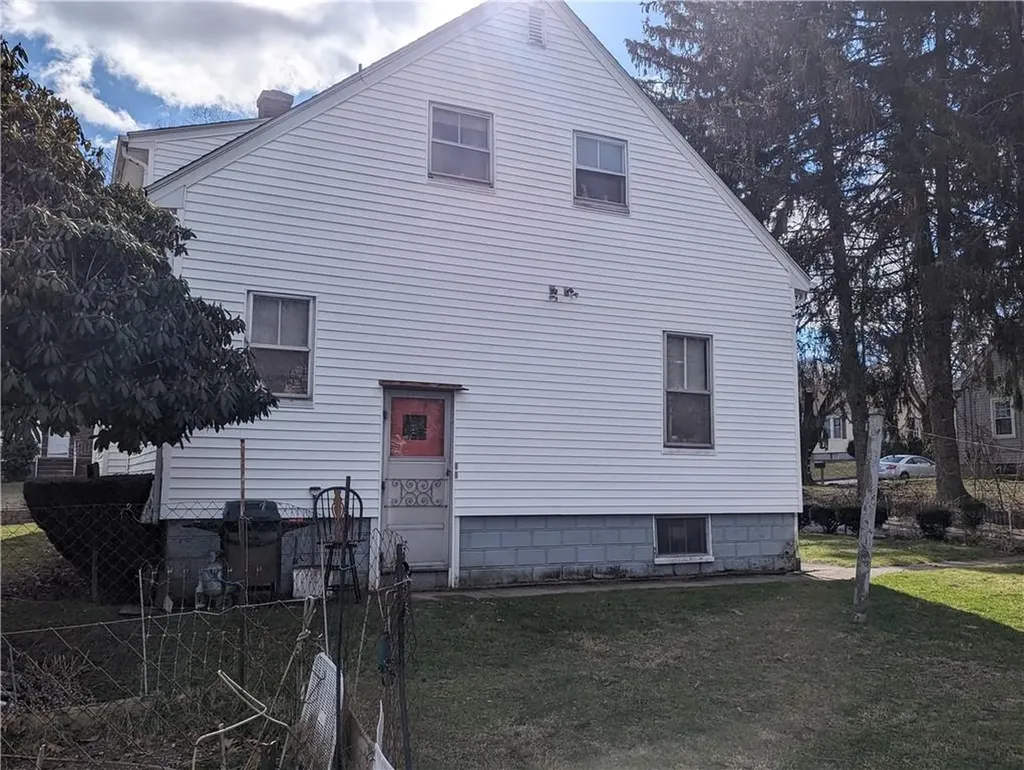 4 Calef Street Johnston RI 02919