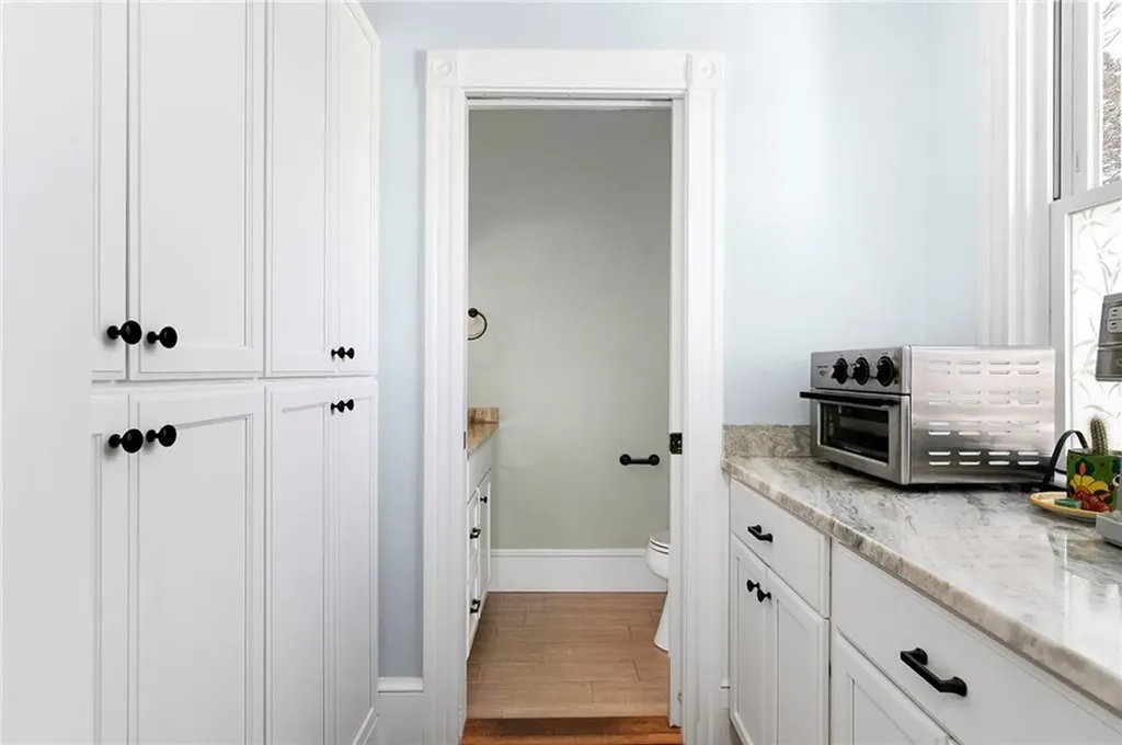 34 Hall Avenue Newport RI 02840