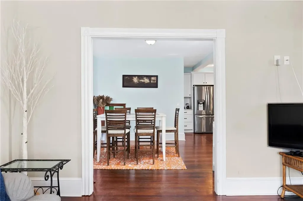 34 Hall Avenue Newport RI 02840