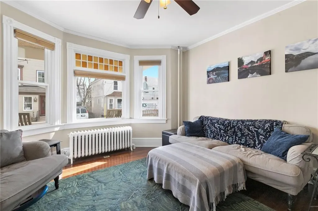 34 Hall Avenue Newport RI 02840