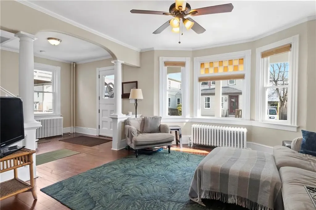 34 Hall Avenue Newport RI 02840