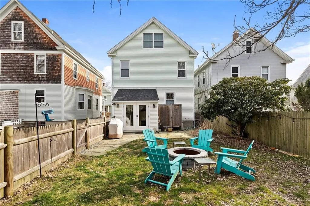 34 Hall Avenue Newport RI 02840