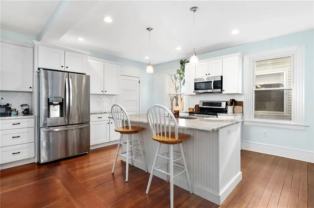 34 Hall Avenue Newport RI 02840